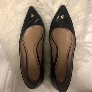 Pointy toe Tory Burch flats